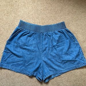 Universal Thread Paper Bag Shorts